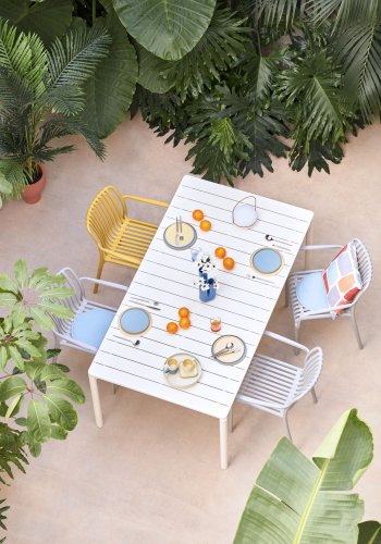 KAVE HOME Isabellini havestol, m. armln, stabelbar - sennepsgul plast