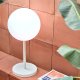 KAVE HOME Dinesh bordlampe, ledningsfri - hvid polyethylen og hvid stl (30)