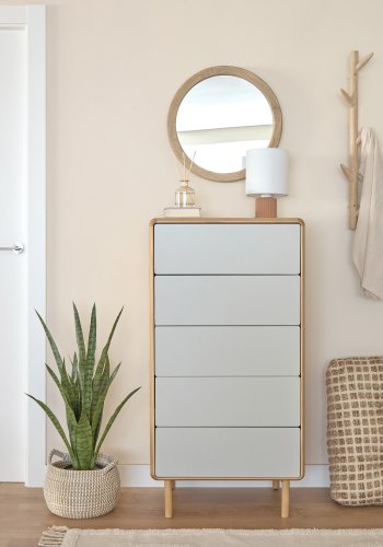 KAVE HOME Anielle kommode, m. 5 skuffer - gr/natur askefinér/asketr