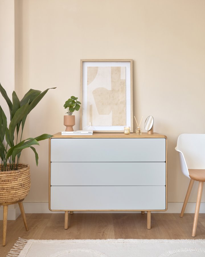 KAVE HOME Anielle kommode, m. 3 skuffer - gr/natur askefinér/asketr