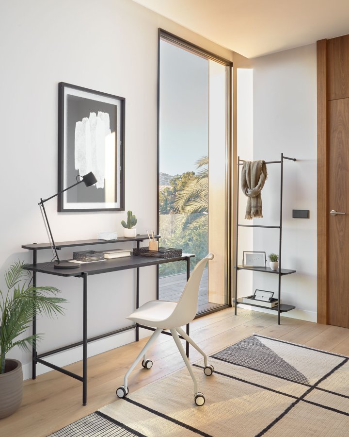 KAVE HOME Galatia melamin og metal bjlestang med sort finish 60 x 162 cm