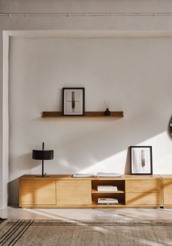 KAVE HOME Abilen TV-bord, m. 2 lger, 2 skuffer og 3 hylder - natur egetrsfinér (200x36)