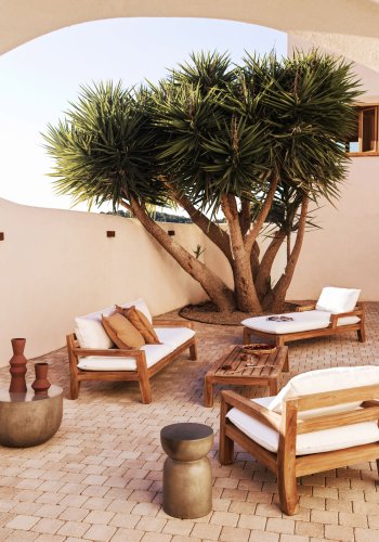 KAVE HOME Forcanera stol, m. hvid hynde - brun teaktr