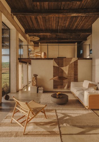 KAVE HOME Codolar lnestol, til inde og ude - natur syntetisk flet og teaktr