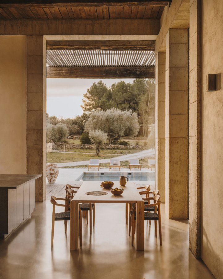 KAVE HOME Deyanira spisebord, rektangulr - natur egefinér og egetr (220x110)