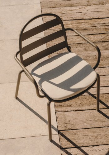 KAVE HOME Joncols havestol, m. armln - grn aluminium