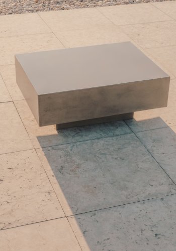 KAVE HOME Rustella havebord. rektangulr - gr cement (80x60)