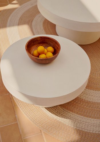 KAVE HOME Aiguablava sofabord, rund - hvid cement (66)