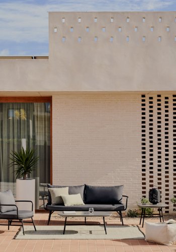 KAVE HOME Bramant lnestol, m. armln og stofhynder - sort stl