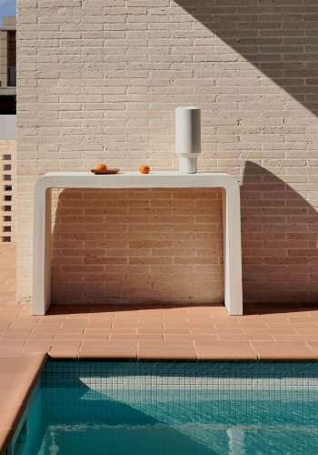 KAVE HOME Aiguablava konsolbord, rektangulr - hvid cement (120x80)