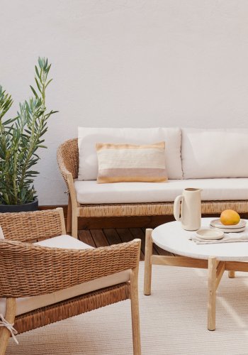 KAVE HOME Pola udendrs 2 pers. sofa & 2 lnestole - natur syntetisk flet/eukalyptustr (st med 3)