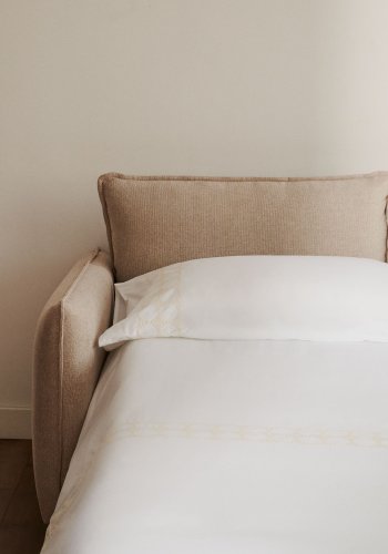 KAVE HOME Carlota 2 pers. sovesofa - beige chenille (140cm)