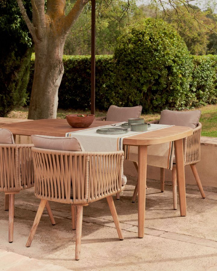 KAVE HOME Hemilce lnestol, m. armln og stofhynder - beige polyethylen og natur akacietr