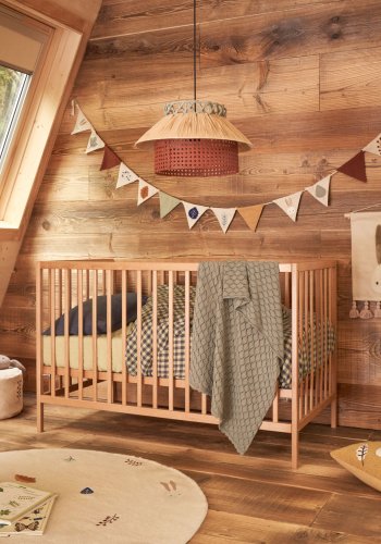 KAVE HOME Shantal massiv asketr tremmeseng i naturlig finish, 60 x 120 cm