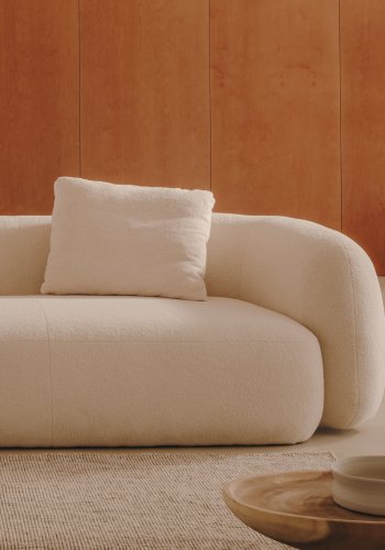 KAVE HOME Martina pude ecru bouclé 47 x 36 cm