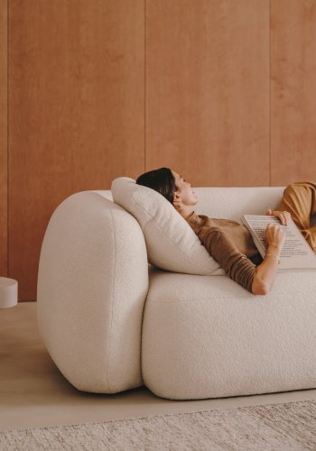 KAVE HOME Martina ecru bouclé pude 60 x 52 cm