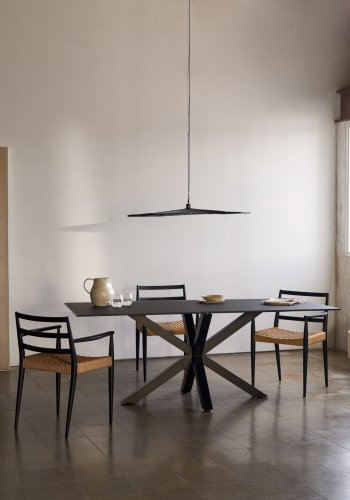 KAVE HOME Argo spisebord, rektangulr - matteret sort glas og sort stl (200x100)