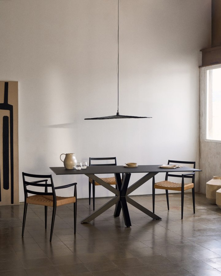 KAVE HOME Argo spisebord, rektangulr - matteret sort glas og sort stl (180x100)