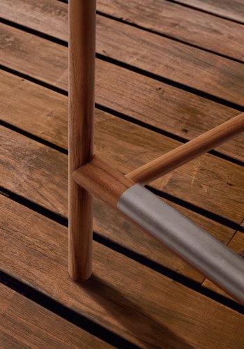 KAVE HOME Turqueta udendrs skammel lavet af FSC 100% massivt teaktr, hjde 65 cm