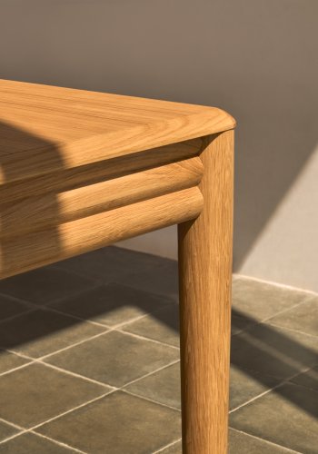 KAVE HOME Lenon udtrksbord i naturligt FSC Mix Credit massivt egetr og finer 200(280)x90