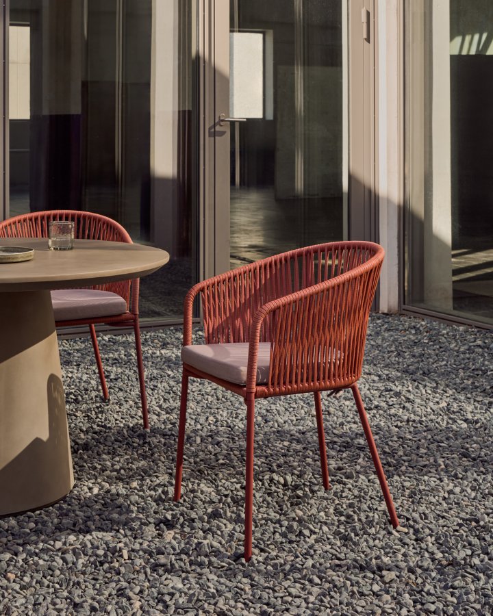 KAVE HOME Yanet havestol, m. armln og stofhynde - terracotta reb og stl