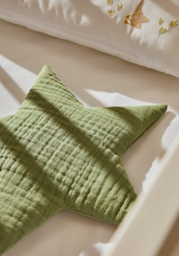 KAVE HOME Laily stjerneformet, grn pude lavet af 100% kologisk bomuld, 30 x 30 cm