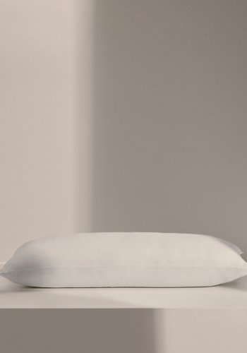 KAVE HOME Nyla mikrofiberpude 90 x 40 cm