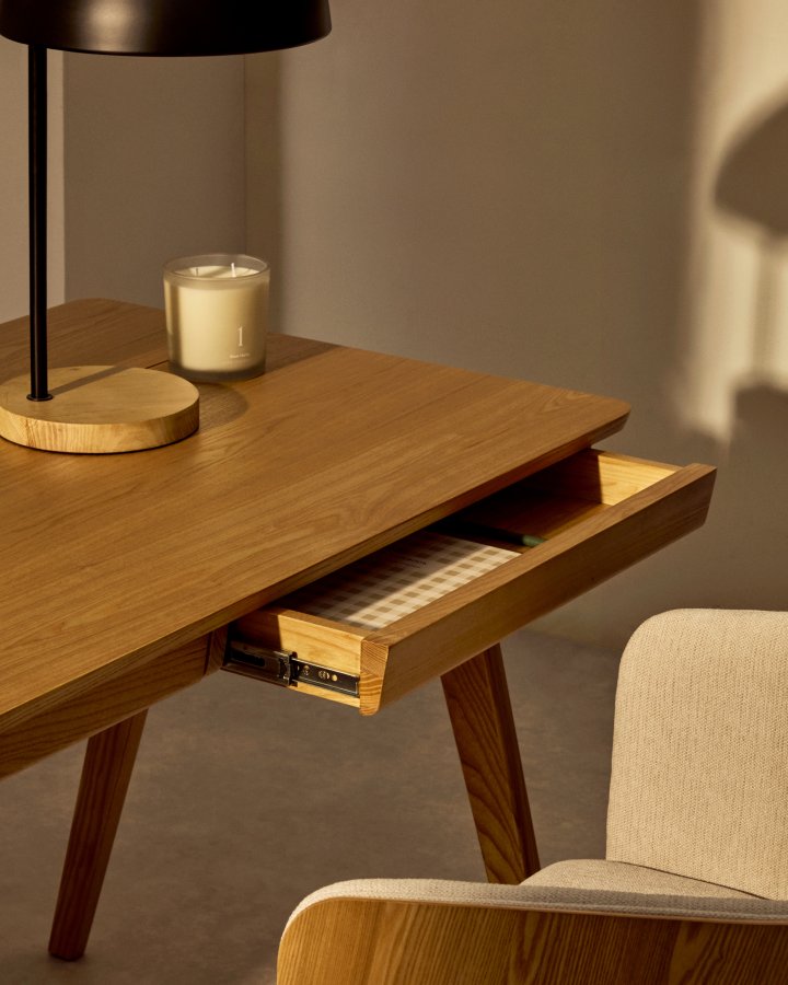 KAVE HOME Jakes skrivebord - natur asketrsfinér/asketr, m. 2 skuffer