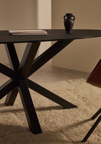 KAVE HOME Argo spisebord, oval - matteret sort glas og sort stl (200x100)