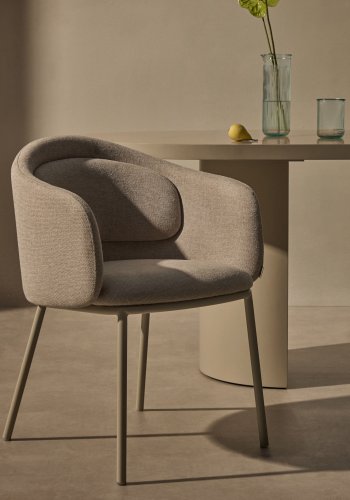 KAVE HOME Minda stol i beige og stlben i beige finish, FSC Mix Credit