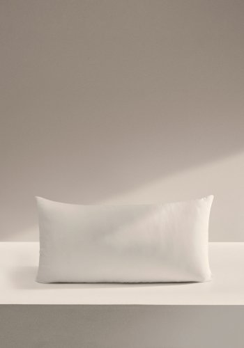 KAVE HOME Duca pude med 10% dun og 90% fjer, 70 x 40 cm