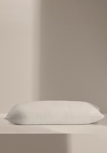 KAVE HOME Duca pude med 10% dun og 90% fjer 80 x 40 cm