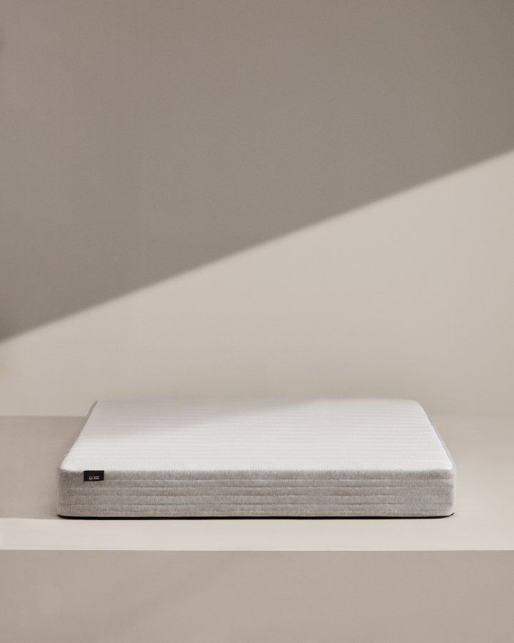 KAVE HOME Yoko skummadras 160 x 200 cm