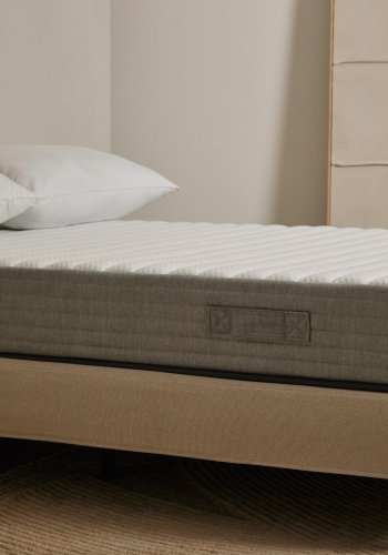 KAVE HOME Yoko skummadras 180 x 200 cm