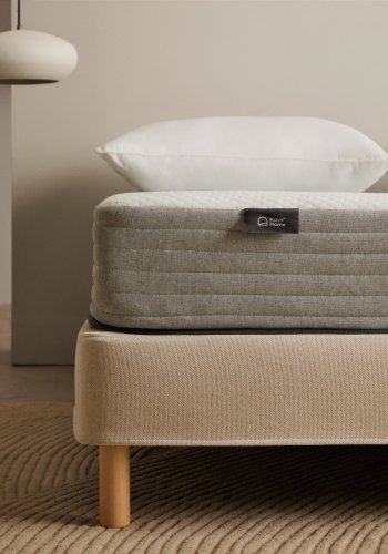 KAVE HOME Yoko skummadras 140 x 190 cm