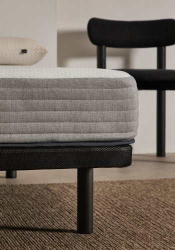 KAVE HOME Under sengebund uden ben - sort stof (til 135x190 cm madras)