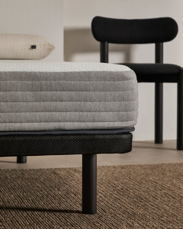 KAVE HOME Under sengebund uden ben - sort stof (til 135x190 cm madras)