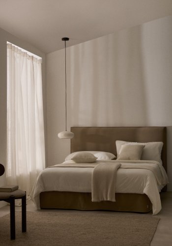 KAVE HOME Jaira seng med aftageligt linned og bomuldsbetrk i taupe til en 180 x 200 cm FSC Mix Credit