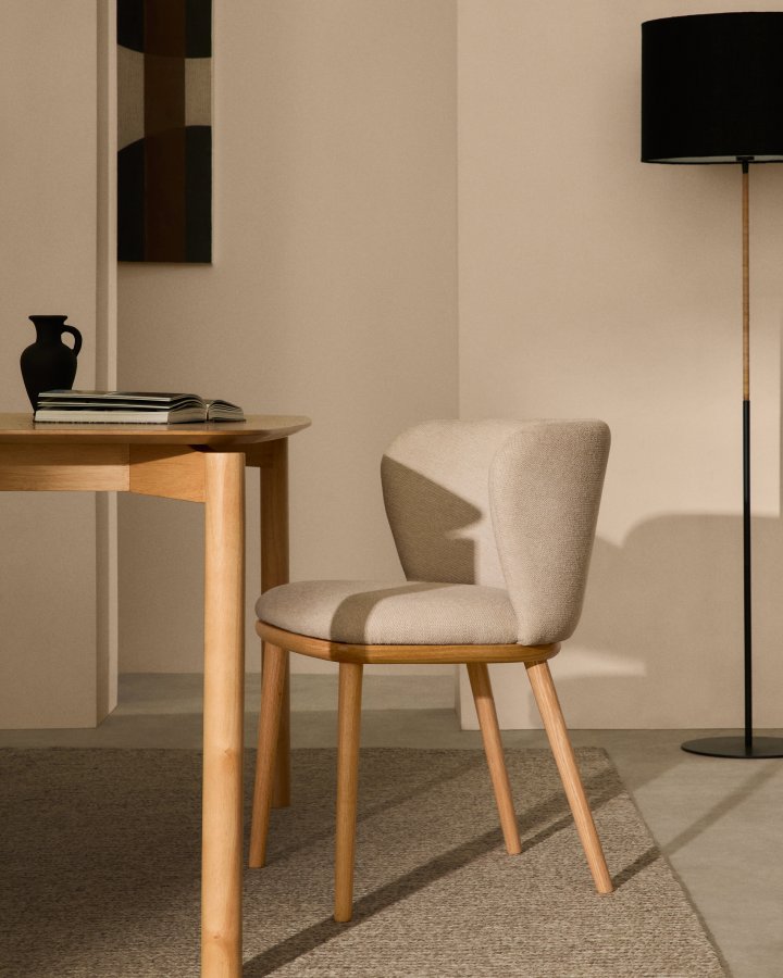 KAVE HOME Ciselia spisebordsstol - beige chenille og natur asketr