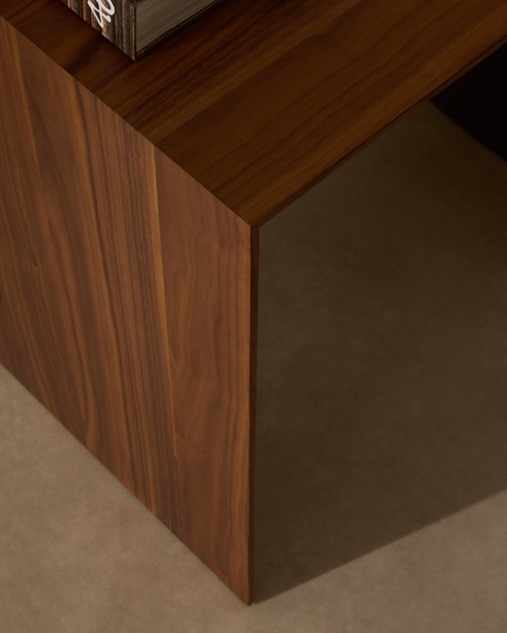 KAVE HOME Litto sidebord i valndfiner med naturlig farvefinish, 55 x 40 cm