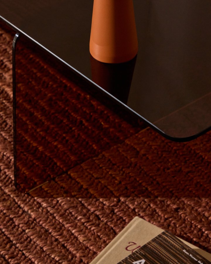 KAVE HOME Zaren brunt sofabord af hrdet glas, 120 x 60 cm