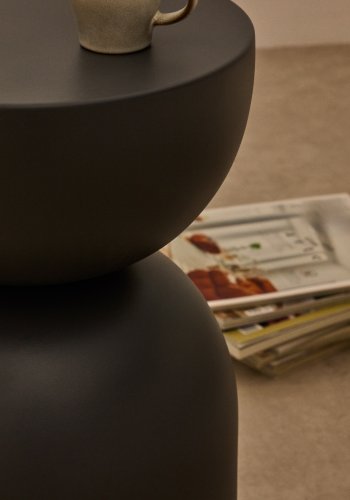 KAVE HOME Sidebord Rachell lavet af metal med grmalet finish 30,5 cm