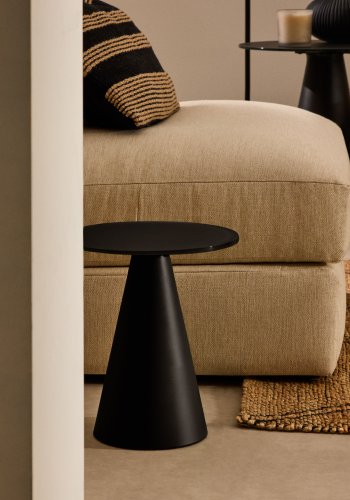 KAVE HOME Wilshire sidebord med matteret hrdet glas og stl med mat sort malet finish Ã˜