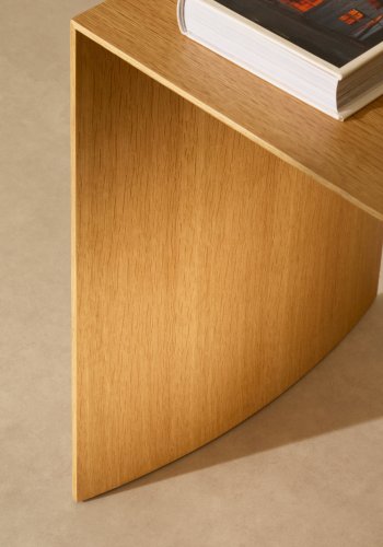 KAVE HOME Litto egefiner sofabord med naturlig farve finish, 90 x 45 cm