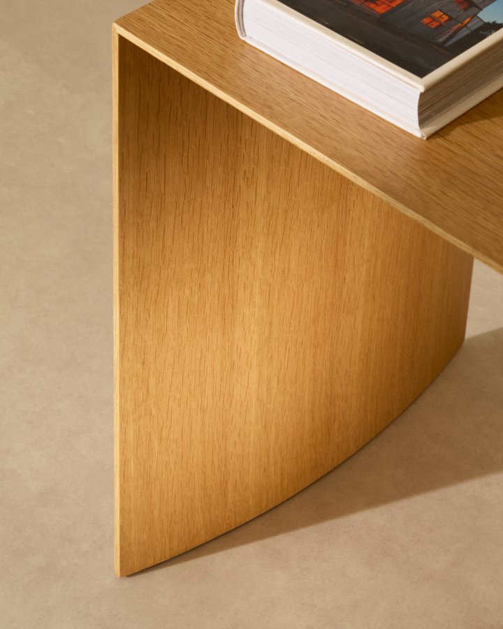 KAVE HOME Litto egefiner sofabord med naturlig farve finish, 90 x 45 cm