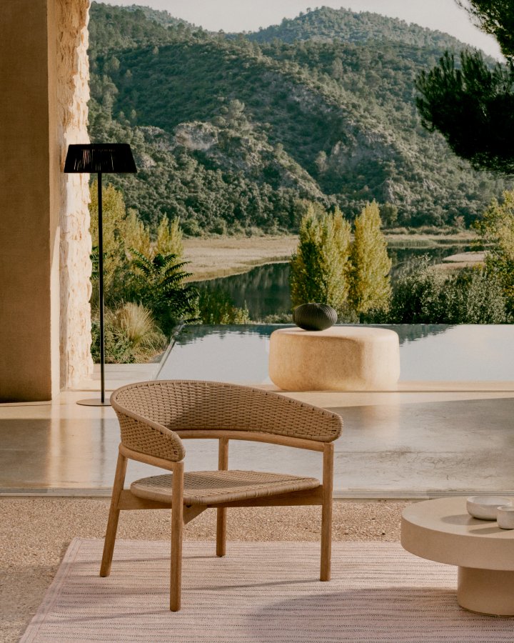 KAVE HOME Arinella udendrs lnestol, m. armln - natur akacietr og beige tovsnor