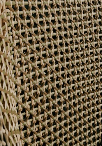 KAVE HOME Olbia lnestol med hjt rygln i syntetisk rattan og FSC 100% massivt teaktr