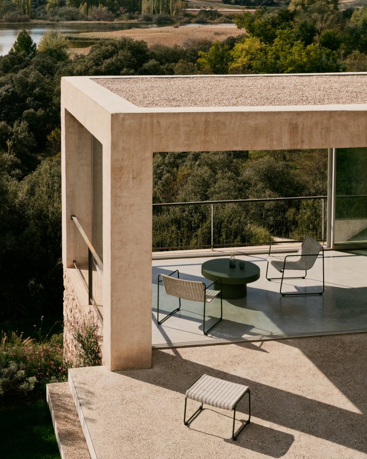 KAVE HOME Maurina lnestol i grn galvaniseret stl og ecru og gr tovsnor