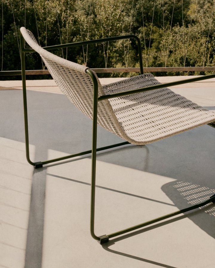 KAVE HOME Maurina lnestol i grn galvaniseret stl og ecru og gr tovsnor