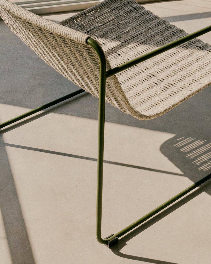KAVE HOME Maurina lnestol i grn galvaniseret stl og ecru og gr tovsnor
